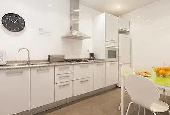 Easy Sleep Eixample Hotel *