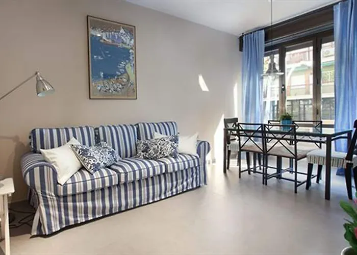 Easy Sleep Eixample فندق *