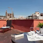 Easy Sleep Eixample Hotel *